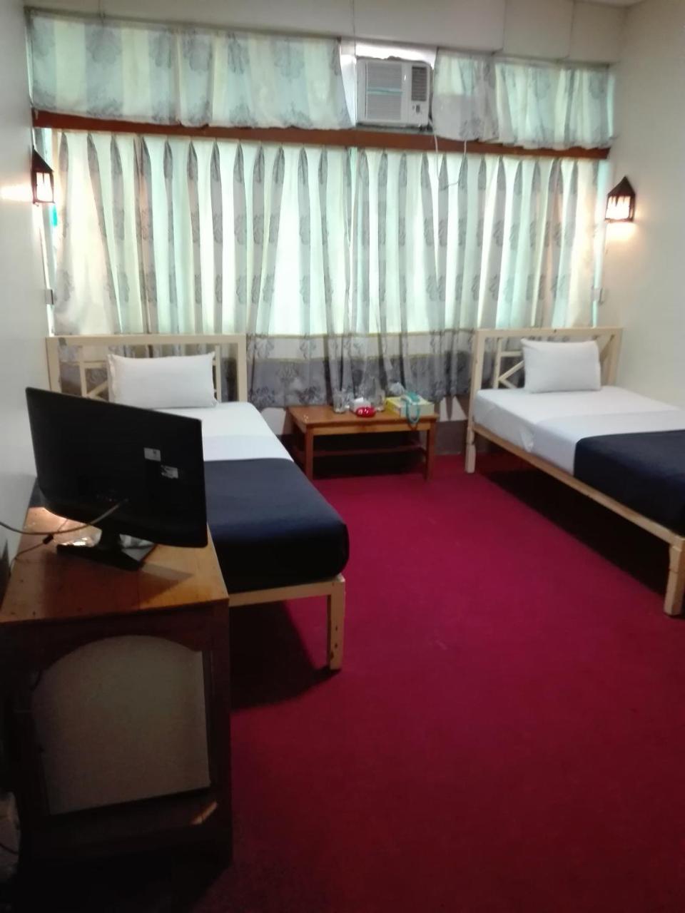Smile Motel Pyay Exteriör bild